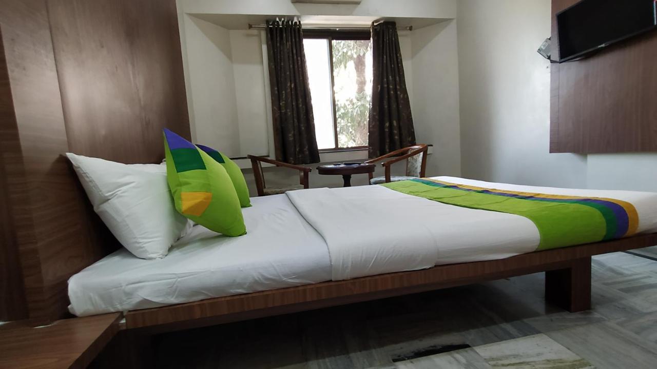 City Palace Hotel होटल सिटी पैलेस Nashik Exterior photo